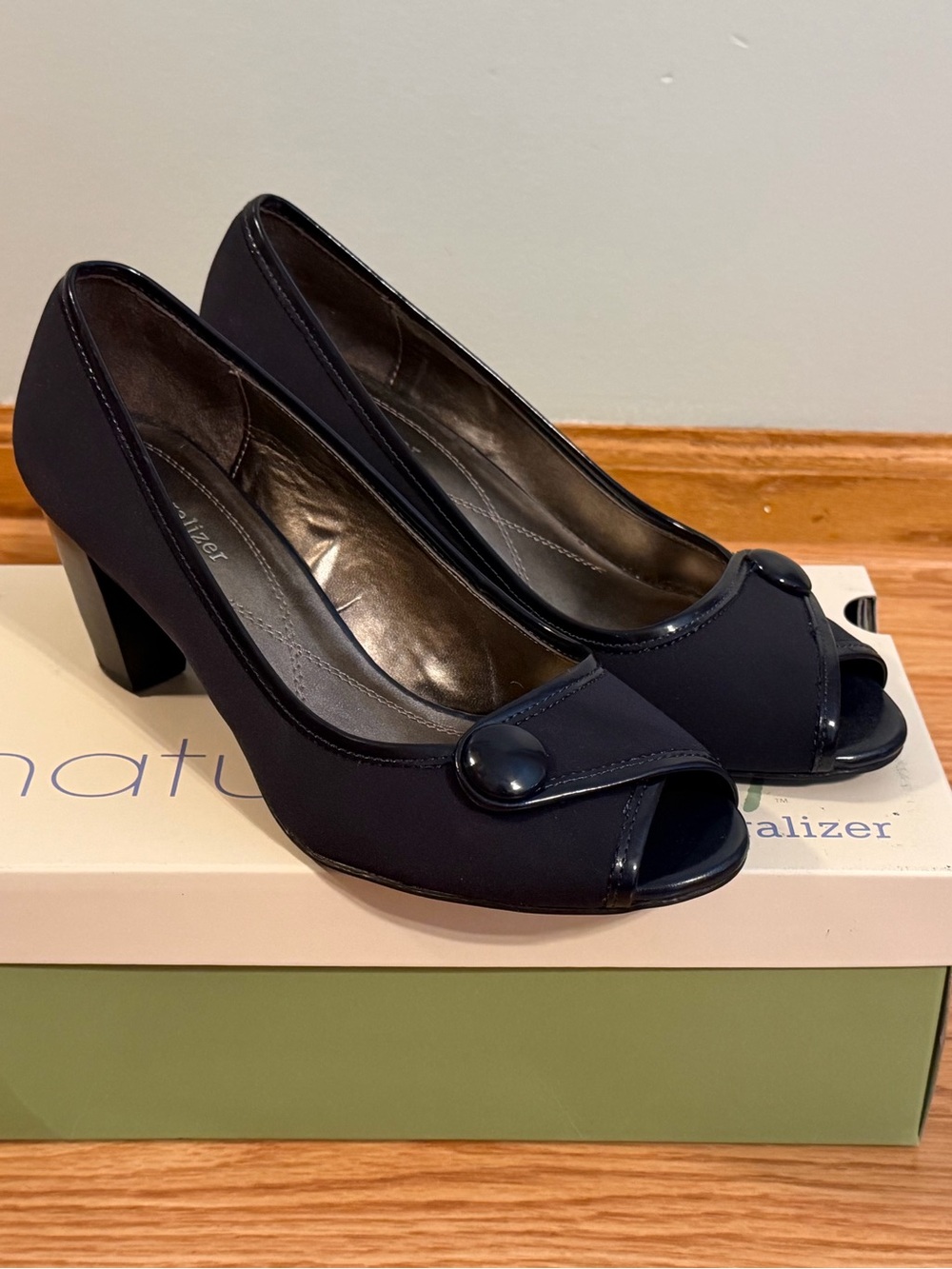 Classic Navy Peep-Toe Heels - size 7.5W